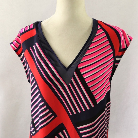 Express Size Small Blouse Top Geometric Red Navy - Picture 2 of 8